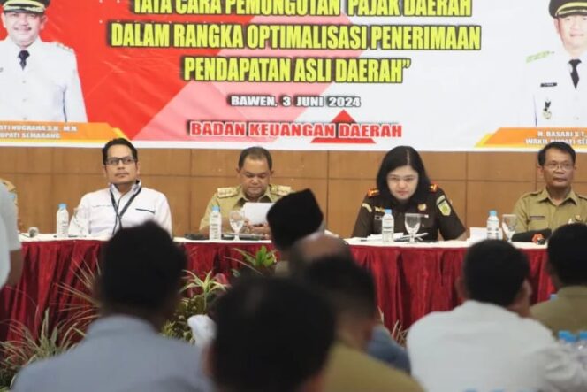 
					Sosialisasi Peraturan Daerah Kabupaten Semarang Nomor 13 Tahun 2023 tentang pajak daerah, di Aula Kampung Kopi Banaran, Bawen, Senin (3/6/2024) sore. (Foto: jatengprov.go.id)