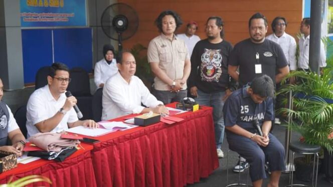 
					Pria Calon Dokter Ditangkap Polisi karena Mencuri Mobil Teman