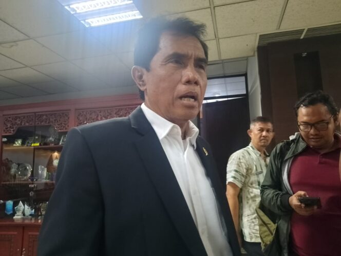 
					Ketua Ormas Gerakan Jalan Lurus Beberkan Beberapa Kasus Mafia Tanah