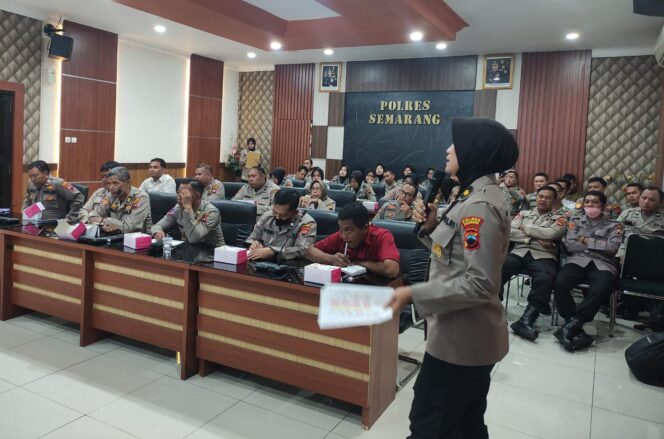 
					Polres Semarang Gelar Monitoring Zona Integritas Semester I