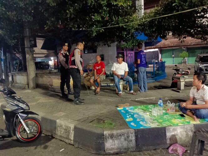 
					Turjawali Sat Samapta Polres Kendal Gelar Patroli Cipta Kondisi untuk Pastikan Kamtibmas Aman dan Kondusif