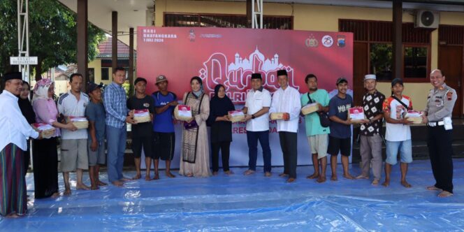 
					Polres Kendal Rayakan Idul Adha dengan Sholat dan Penyembelihan Hewan Qurban