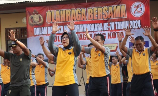 
					Kapolres Magelang Kota dan Forkopimda Gelar Olahraga Bersama