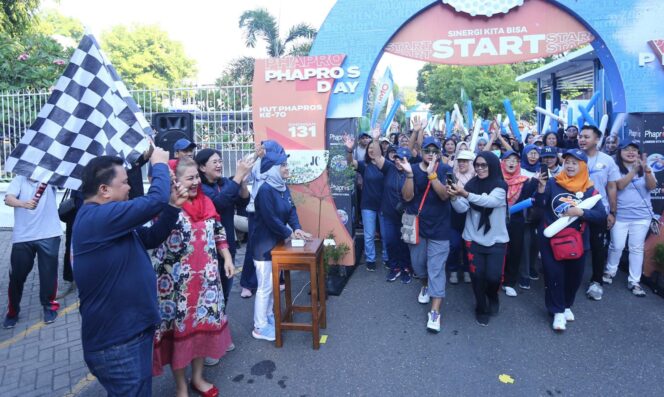 
					Wali Kota Semarang, Hevearita Gunaryanti Rahayu menghadiri HUT ke-70 PT Phapros Tbk di Jalan Simongan, Semarang Barat, Sabtu (22/6/2024).