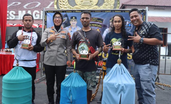 
					Polres Magelang Kota dan RGN Adakan Festival dan Lomba Burung Berkicau