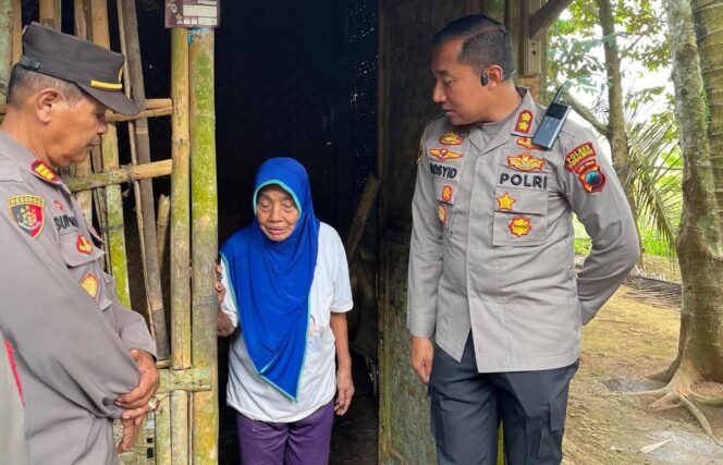 
					Kapolres Purbalingga Terus Tebar Kepedulian Terhadap Sesama