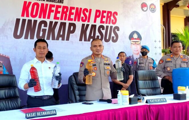
					Polresta Magelang Berhasil Amankan Ribuan Liter Miras Ciu