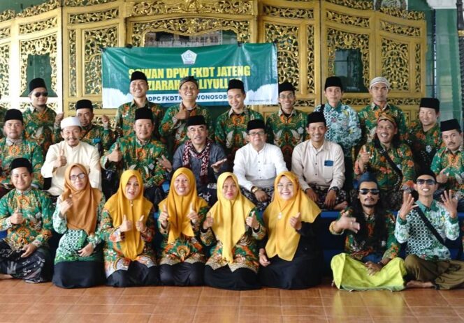 
					Doa Dari Forum Komunikasi Diniyah Takmiliyah Kabupaten Wonosobo Untuk Gus Fadlun Maju Dalam Pemilihan Bupati