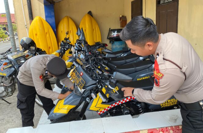 
					Dukung Suksesnya Operasi Mantap Praja Candi 2024-2025, Subsatgas Logistik Polres Jepara Gelar Pemeriksaan Kendaraan