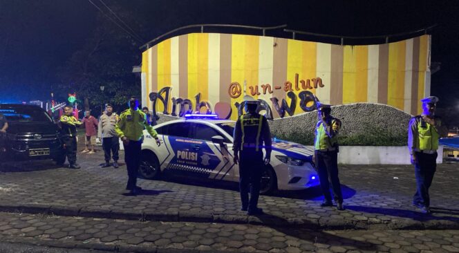 
					Polres Semarang Gelar Patroli Skala Besar Menjelang Pemilukada 2024