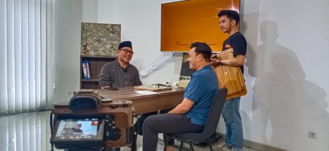 
					Dialog Santai Bersama Calon Wakil Wali Kota Semarang Iswar Aminuddin di Podcast Anak Muda