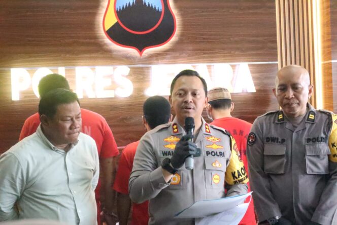 
					Sepanjang Januari Hingga September 2024, Polres Jepara Tangkap Puluhan Orang dalam Kasus Narkoba
