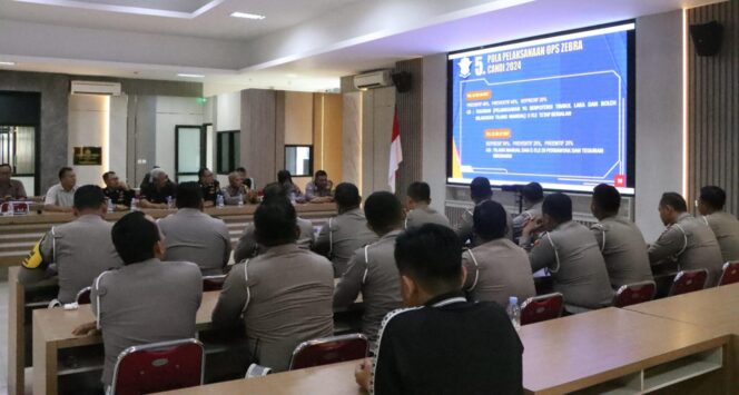 
					Polres Demak Gelar Latpra Ops Zebra Candi 2024