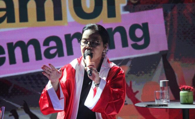 
					Berprestasi Dalam Pengabdian Sosial dan Politik, Ini Profil Calon Wali Kota Semarang Agustina Wilujeng