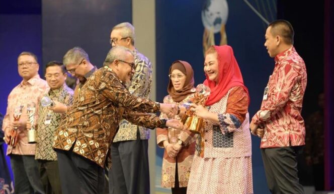 
					Kota Semarang Raih Dua Emas Bhumandala Award 2024