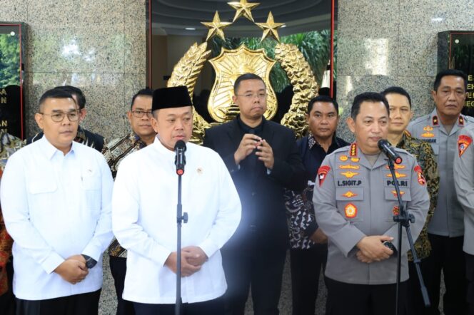 
					Menteri ATR/BPN Temui Kapolri, Kerja Sama Berantas Mafia Tanah Tanpa Toleransi