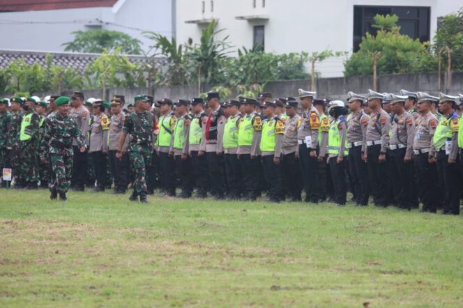 
					Kunjungan Kerja Wakil Presiden, Polres Semarang Siagakan 400 personel