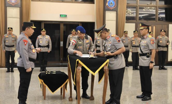 
					Brigjen Pol Agus Suryonugroho Resmi Menjabat Kakorlantas Polri