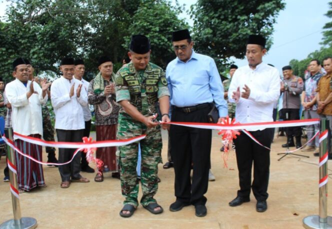 
					Dandim 0736/Batang Resmikan Masjid Baiturrahman di Desa Tragung