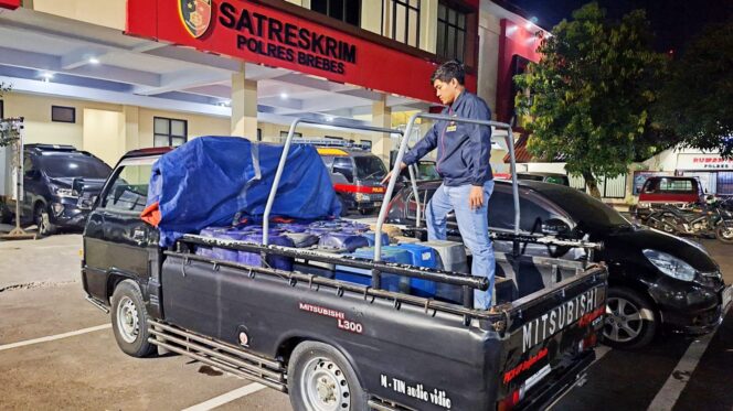 
					Polres Brebes Bongkar Penyelewengan BBM Bersubsidi Bermodus Surat Rekomendasi Desa