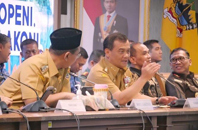 
					Jawa Tengah Siap Sambut Pemudik, Gubernur Ahmad Luthfi Pastikan Jalan Mulus dan Rekayasa Lalu Lintas