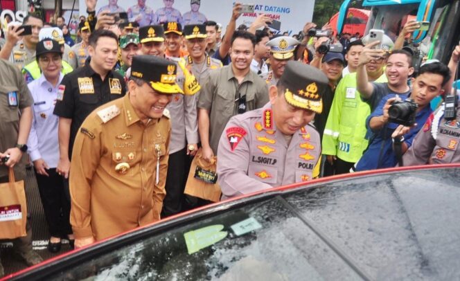 
					Ahmad Luthfi: Puncak Arus Mudik di Jawa Tengah Diprediksi Sabtu 