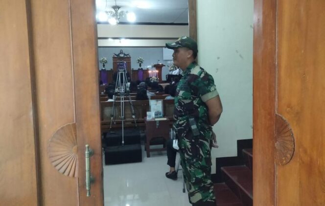 
					Pelda Yudhi Kawal Ibadah Minggu di Gereja Joyodiningratan Demi Keamanan dan Ketertiban