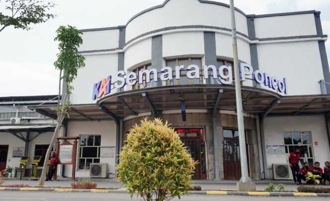 
					Potensi Kemacetan karena Semarang Night Carnival, KAI Daop 4 Ingatkan Penumpang Tiba Lebih Awal ke Stasiun