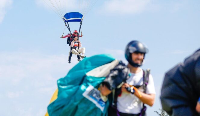 
					Karimunjawa, Surga Baru Skydiving Internasional