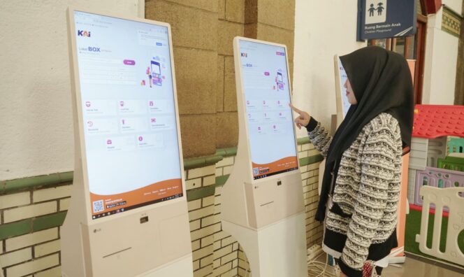 
					Makin Mudah dan Cepat! KAI Daop 4 Semarang Hadirkan Loket Box Digital di Enam Stasiun