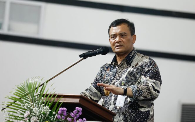 
					Wujudkan Zero Sampah, Gubernur Ahmad Luthfi Terjunkan Tim Verifikasi TPS Kabupaten/Kota
