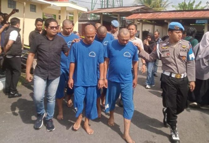 
					Polresta Magelang Ungkap Sindikat Penipuan Berkedok Debt Collector, 6 Pelaku Ditangkap
