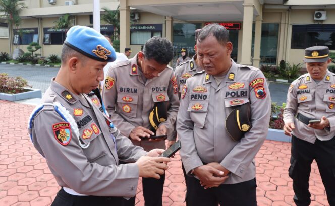 
					Kabid Propam Polda Jateng Tinjau Polres Semarang, Tegaskan Pentingnya Pengawasan Internal