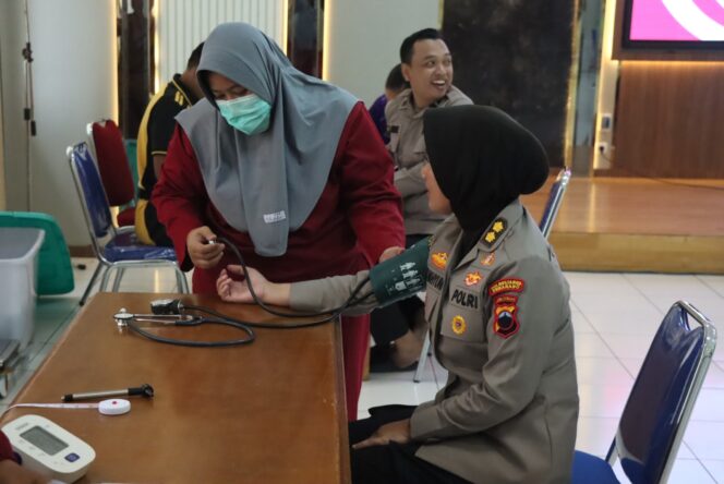 
					Sebanyak 199 Personel Polrestabes Semarang Ikuti Pemeriksaan Kesehatan Tahap II