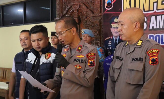
					Belasan Mesin Traktor Raib di Jepara, Tiga Warga Asal Cianjur Diamankan Polisi