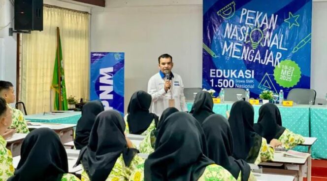
					PNM Dorong Semangat Wirausaha Siswa SMK Lewat Program Pekan Nasional Mengajar