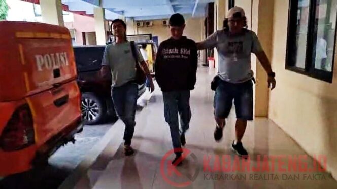 
					Tragedi Rumah Tangga di Brebes: Seorang Wanita Tewas, Mantan Suami Jadi Tersangka