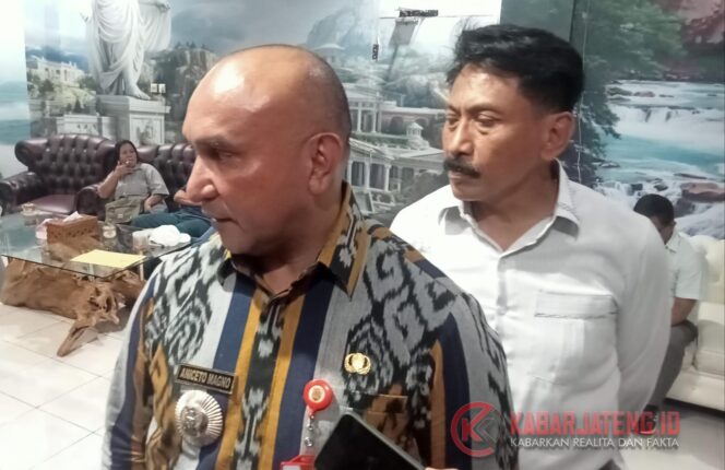 
					Plt Kepala Dinas Perdagangan, Aniceto Magno Da Silva