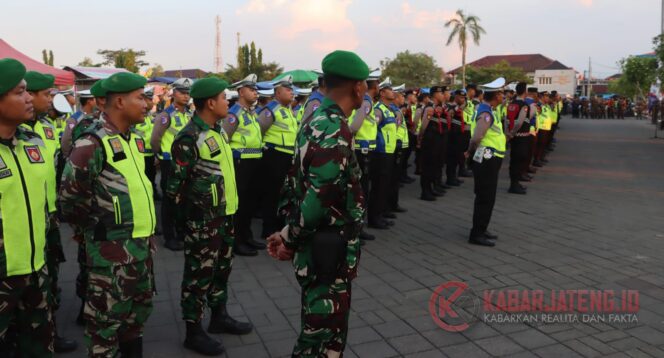 
					Polres Demak Kerahkan 500 Personel Gabungan Amankan Tradisi Grebeg Besar