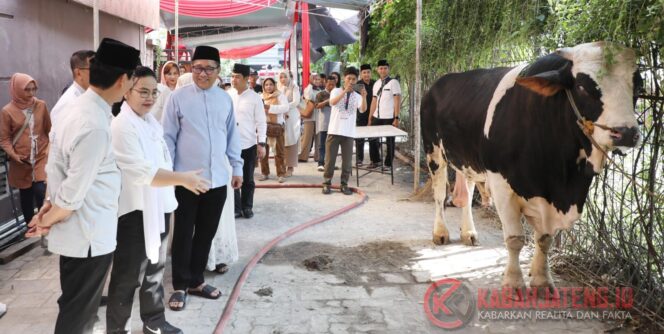 
					Perkuat Solidaritas dan Toleransi, Wali Kota Semarang Serahkan Hewan Kurban di Hari Raya Idul Adha