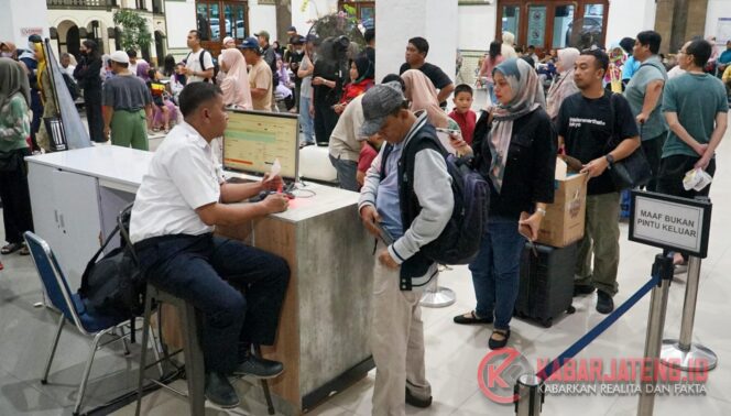 
					Arus Balik Libur Iduladha Memuncak, Daop 4 Semarang Layani Ribuan Penumpang Hari Ini