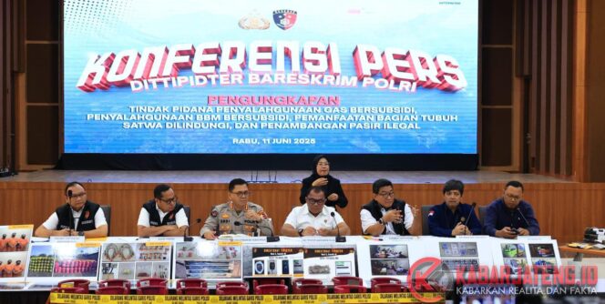 
					Bareskrim Ungkap Upaya Penjualan Sisik Trenggiling Ilegal
