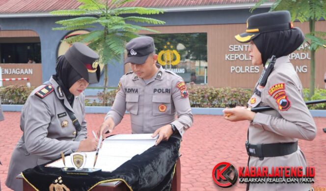 
					Kapolres Semarang Pimpin Sertijab Sejumlah Pejabat Baru