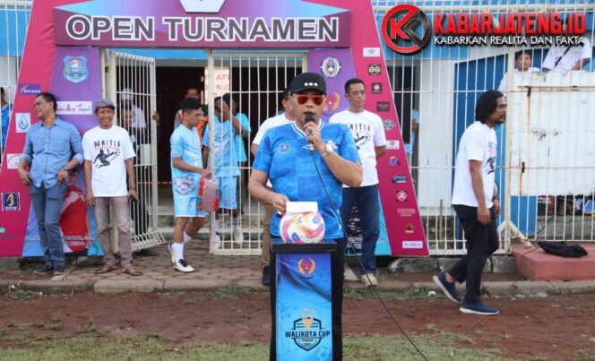 
					Wali Kota Tegal Resmi Buka Turnamen Sepak Bola Walikota Cup 2025