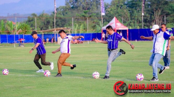 
					Turnamen Sepak Bola Kapolres Cup 3 Tahun 2025 Resmi Dimulai, 32 Tim Siap Berlaga