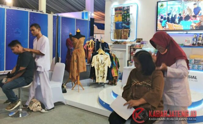 
					Relaksasi dan Karya Inspiratif: Dinsos Jateng Tawarkan Pijat Gratis dan Produk Difabel di Jateng Fair 2025