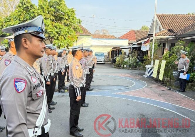 
					Satlantas Polres Boyolali Klarifikasi Isu: Tidak Ada Perselisihan dengan AM, Masalah Sudah Diselesaikan