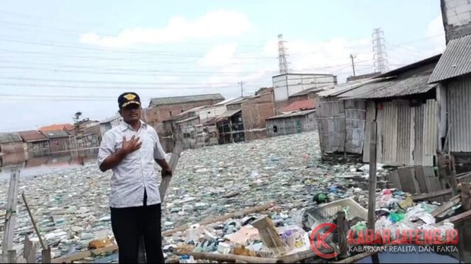 
					Pemkot Semarang Siapkan Langkah Bertahap Atasi Masalah ‘Pulau Sampah’ di Tambakrejo