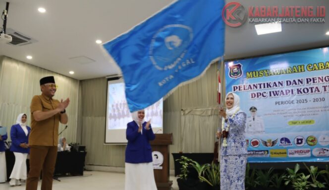 
					Titik Handayani Resmi Pimpin IWAPI Kota Tegal Periode 2025–2030