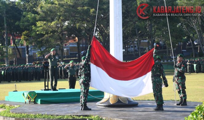 
					Pangdam IV/Diponegoro Sampaikan Pesan Kasad: TNI AD Harus Bersih, Profesional, dan Siap Hadapi Tantangan